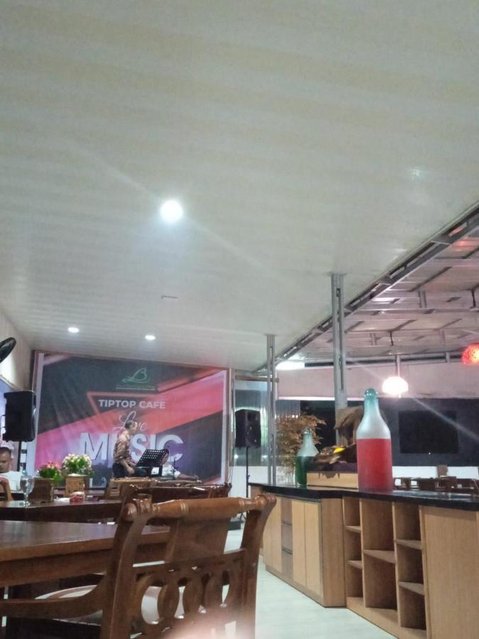 Grand Buana Lestari Hotel 巴东 外观 照片