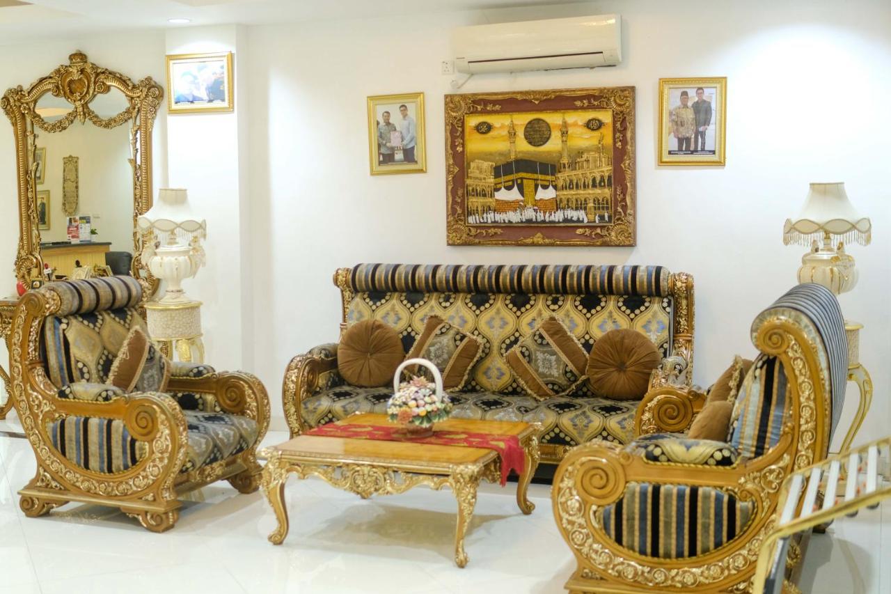 Grand Buana Lestari Hotel 巴东 外观 照片